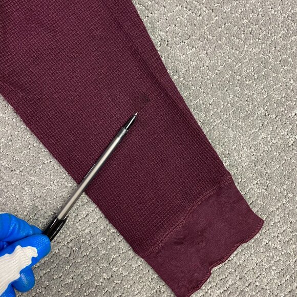 Vince Thermal Long Sleeve Waffle Knit Crew Shirt Pullover Men's XL Deep Wine - Picture 5 of 11